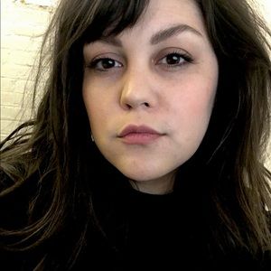 Meet your Posher, Alexandra